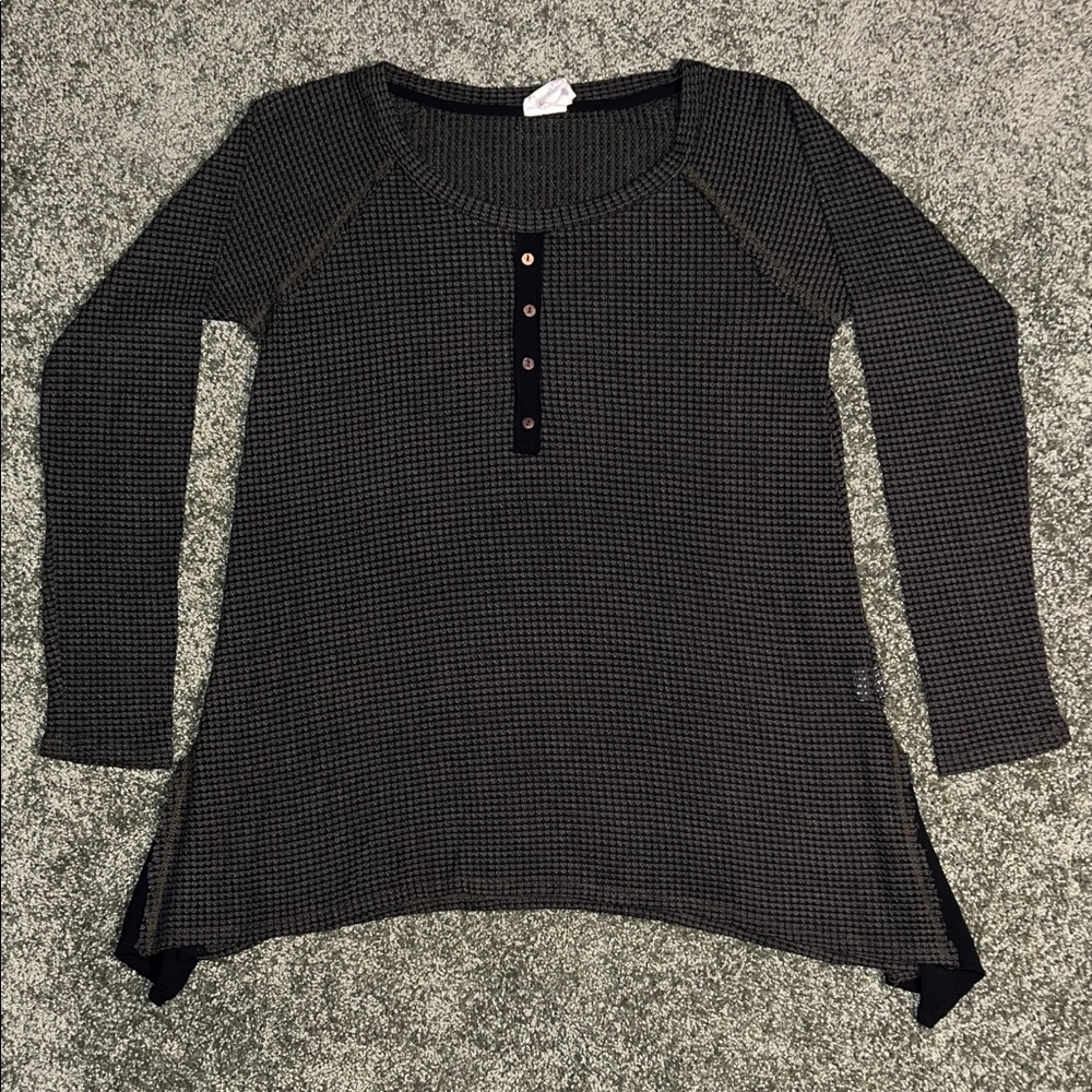 Blu Pepper Olive Green Long Sleeve Tunic Top – Size Large